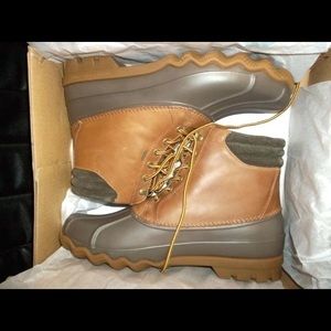 Men’s sperry duck boots